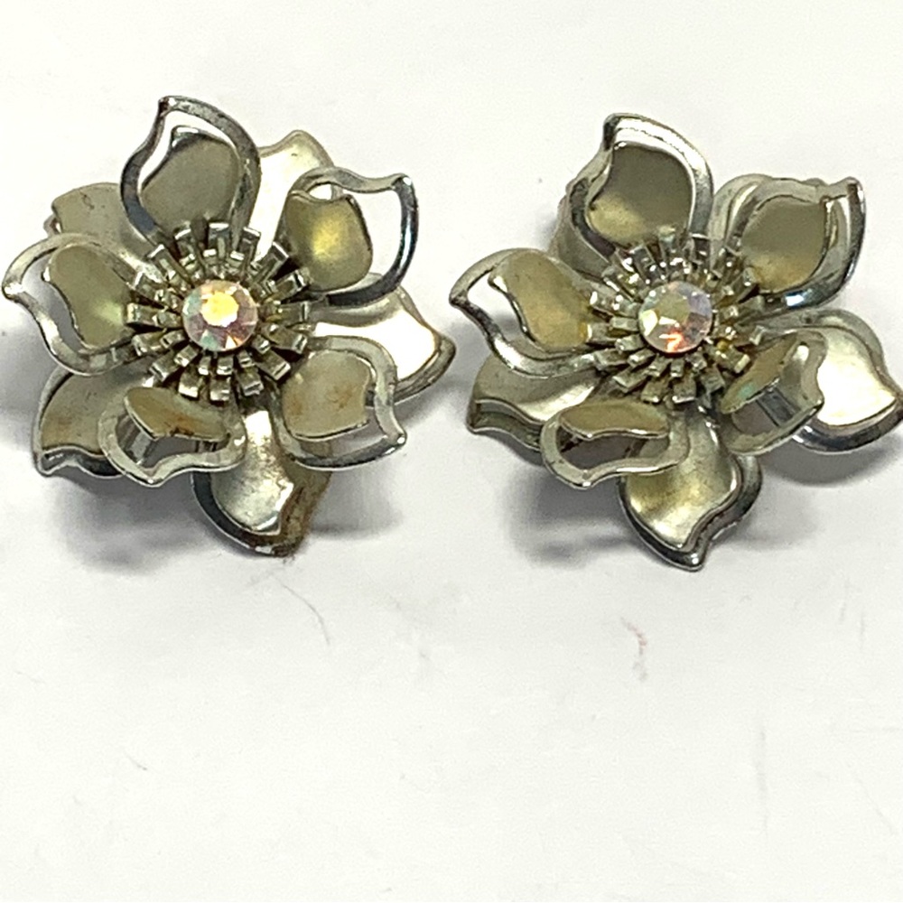 Vintage Mid Century Modern Silver Gold Rhinestone Flower Earrings